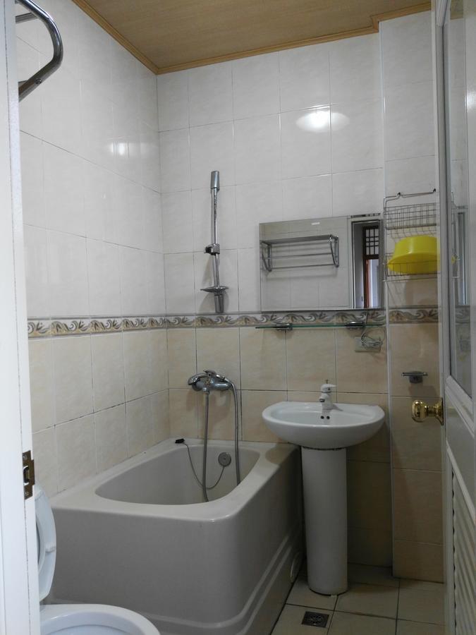 Qun Feng Hotel Fenchihu Exteriör bild